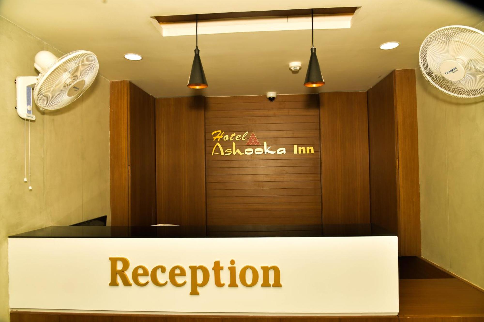 Hotel Ashooka Inn Gandhinagar Extérieur photo