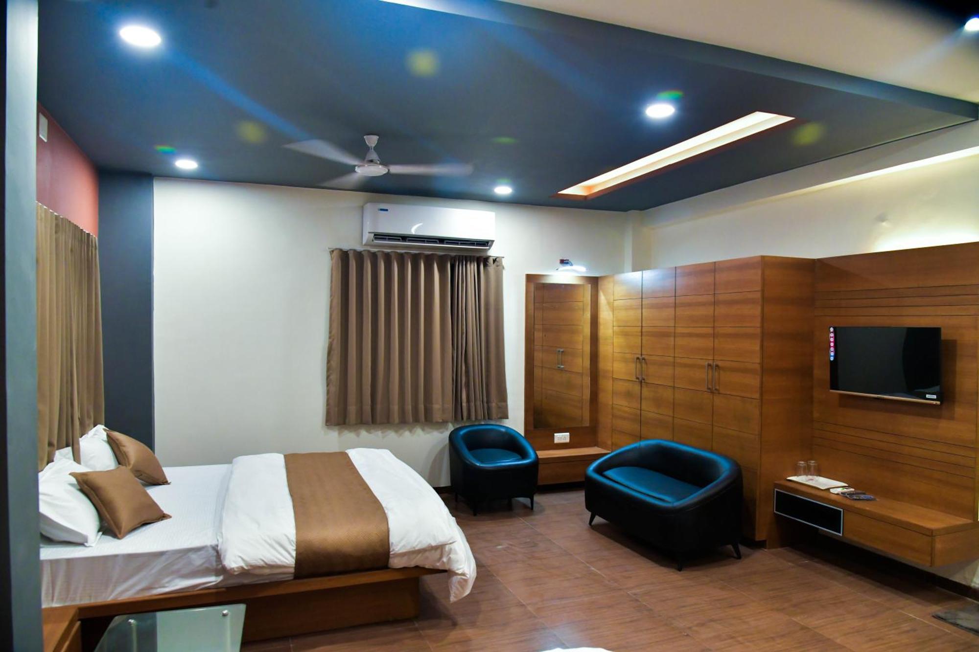 Hotel Ashooka Inn Gandhinagar Extérieur photo