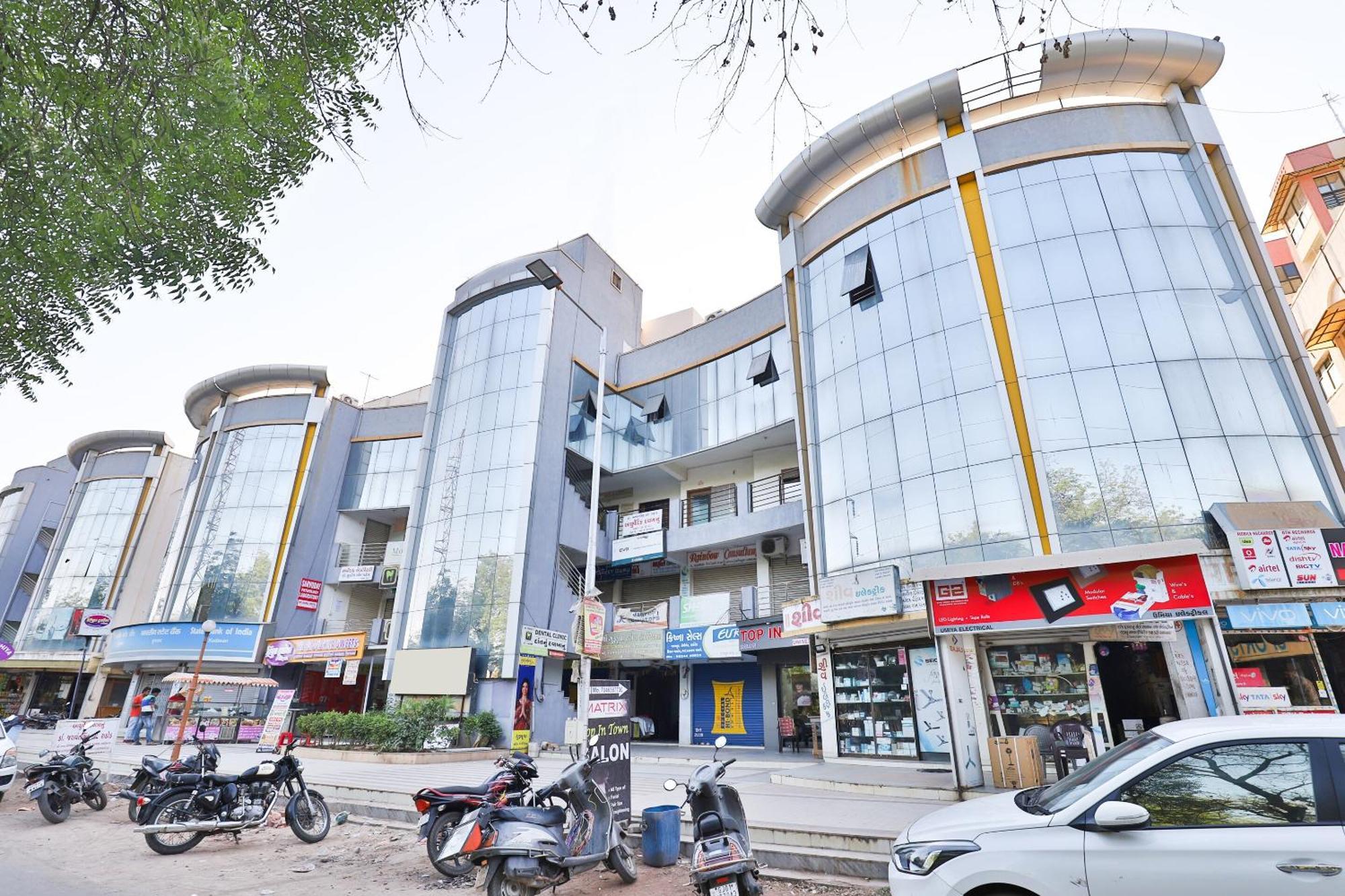Hotel Ashooka Inn Gandhinagar Extérieur photo