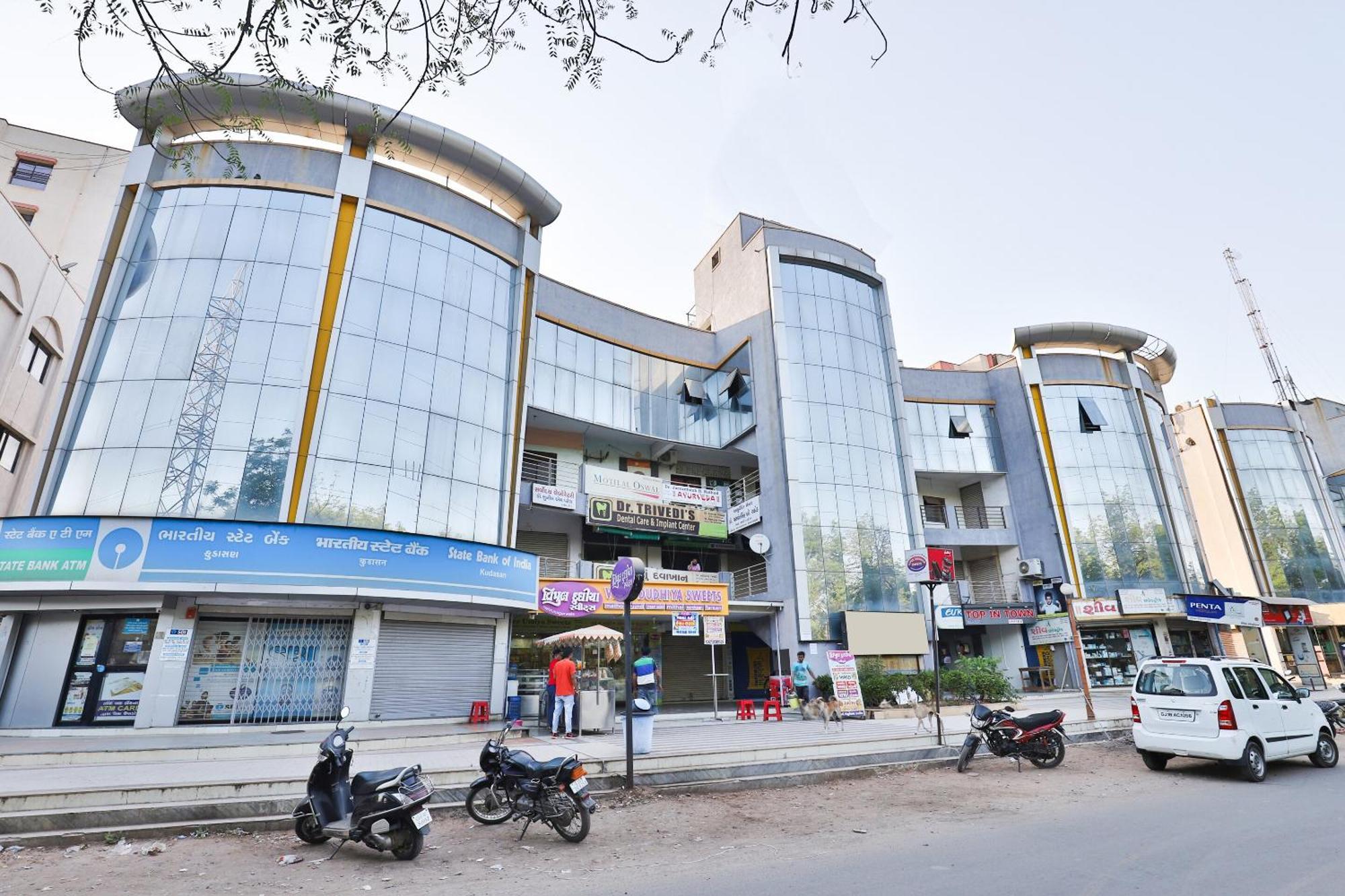 Hotel Ashooka Inn Gandhinagar Extérieur photo
